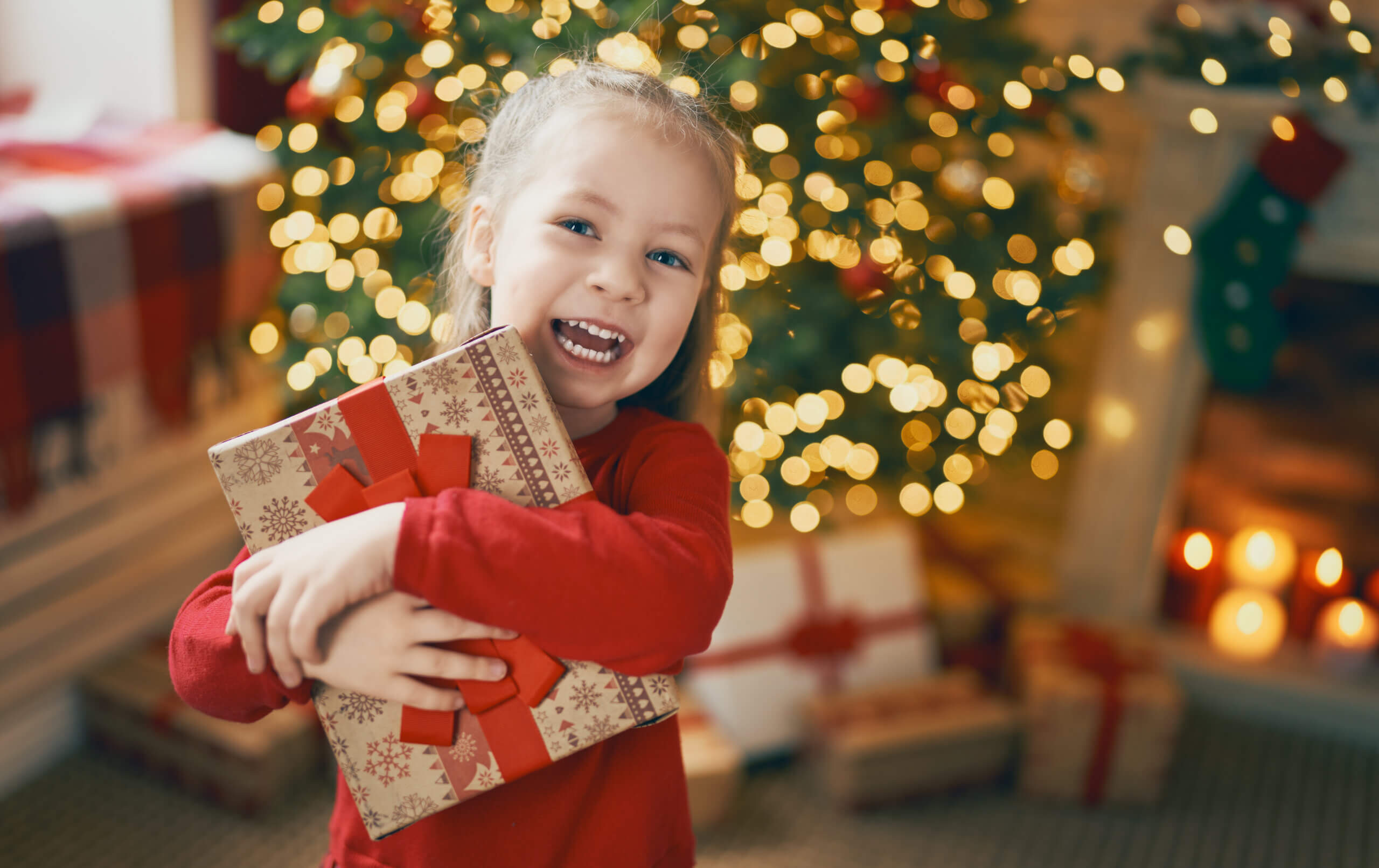 girl with Christmas gift.